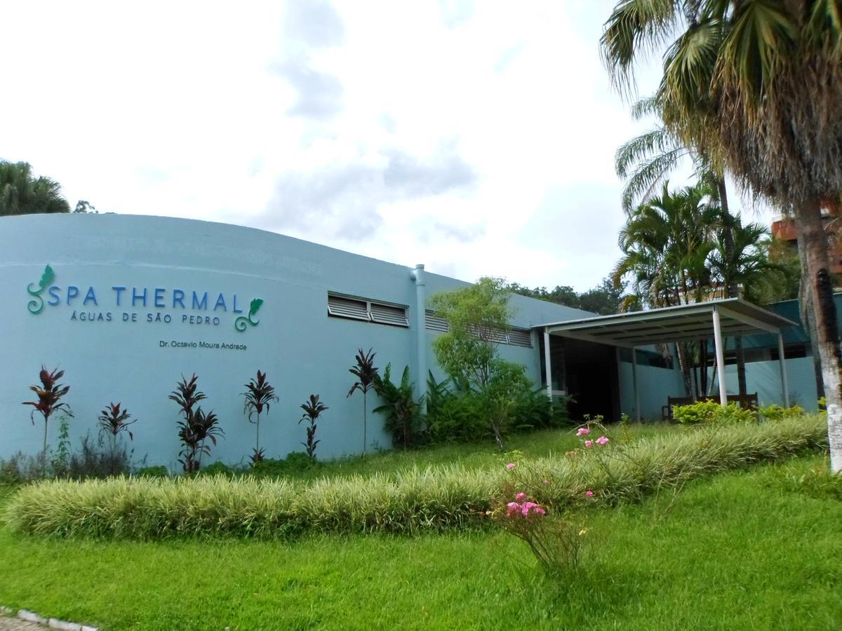 Suites Ambiente Familiar -Prox Do Thermas Águas de São Pedro エクステリア 写真