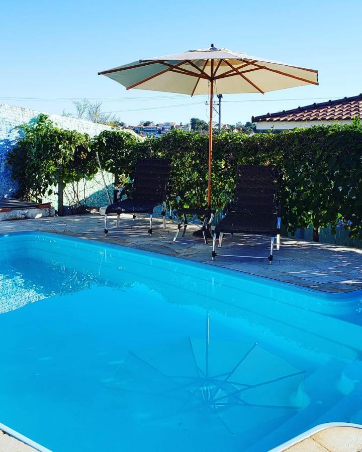 Suites Ambiente Familiar -Prox Do Thermas Águas de São Pedro エクステリア 写真